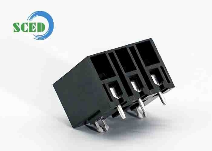 柔軟なデザイン プラグイン可能な端末ブロック 7.5mm 300V 32A 銅端末 競争力のあるUL CE