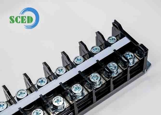 600V 101A ブラックPCB 高電流端末ブロック サーバーサイト 26.00mm M8 スクロール