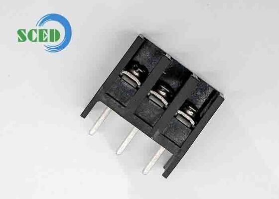 PBT 断熱材料 バリアターミナルブロック 定電 30 Amps 産業機械のための安全電気コネクター