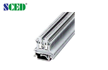 末端の幅 4.2mm 300V 15A の喧騒の柵のターミナル ブロック